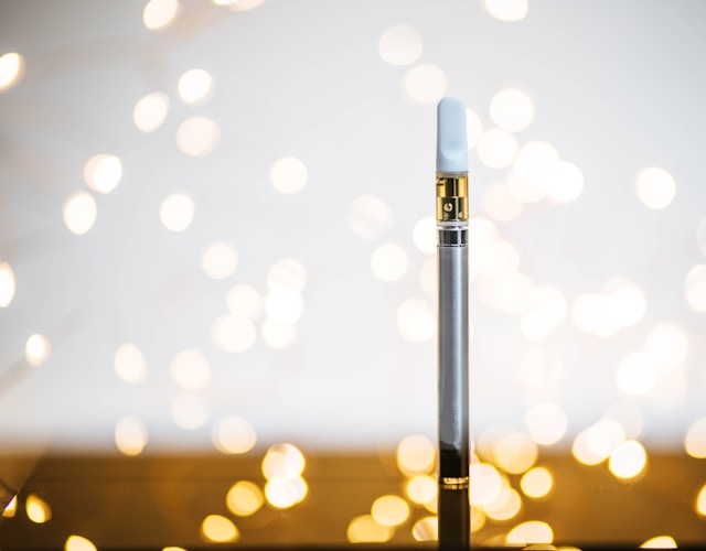 Hybrid Weed Pens Explained: The Best of Both Worlds Hybrid Weed Pens Explained: The Best of Both Worlds