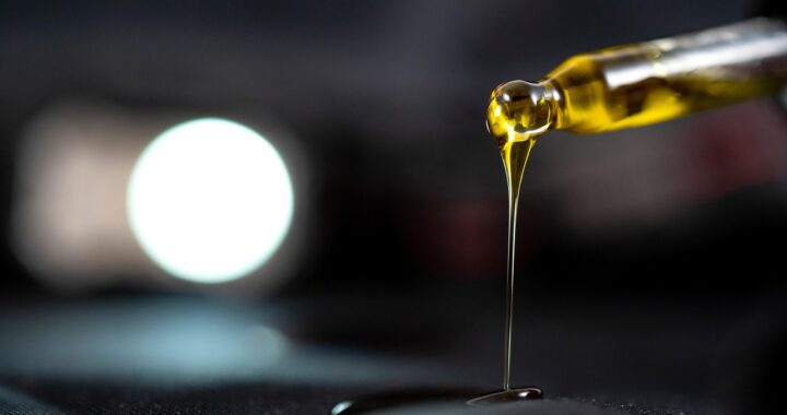 Weed to your door in Michigan: Vibe Delivery through Dutchie