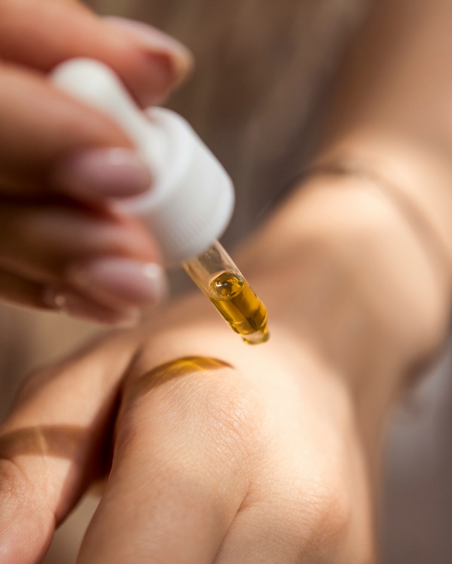 CBN vs CBD: Which Cannabinoid Is Right for You?